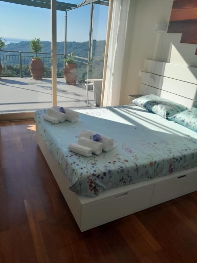 Appartamento La Terrazza sul Golfo Rapallo Esterno foto