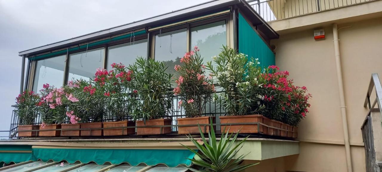 Appartamento La Terrazza sul Golfo Rapallo Esterno foto