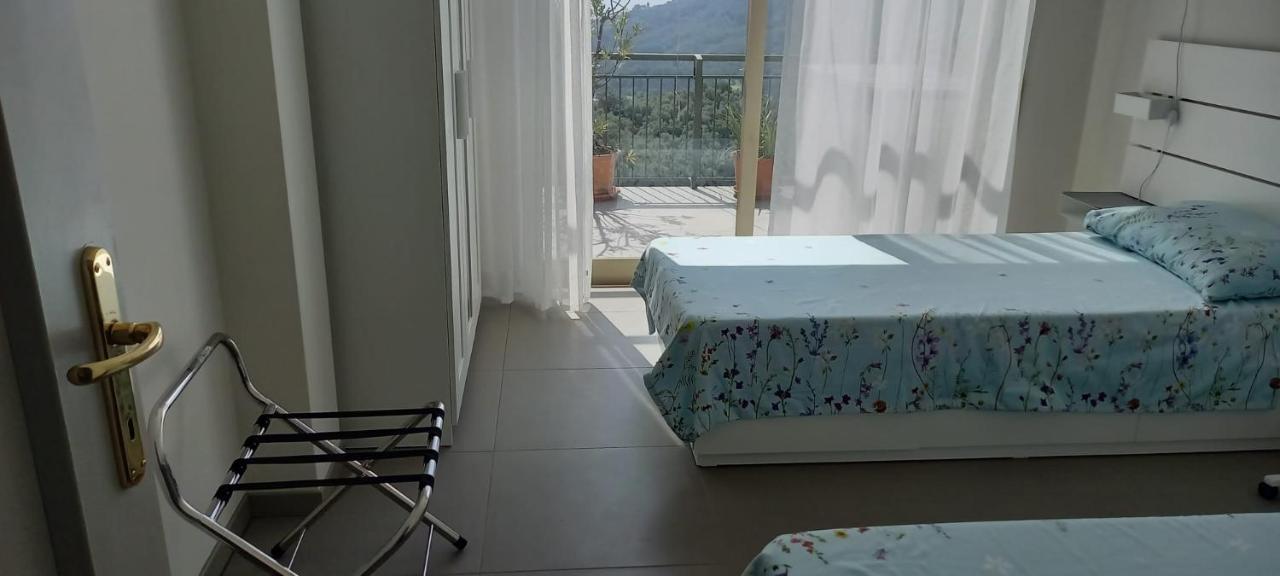 Appartamento La Terrazza sul Golfo Rapallo Esterno foto
